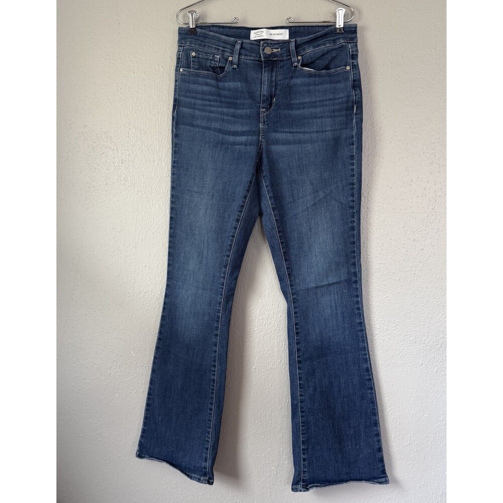 Signature Levi Strauss Jeans Women’s 8 Long Blue Mid Rise Bootcut Stretch Denim